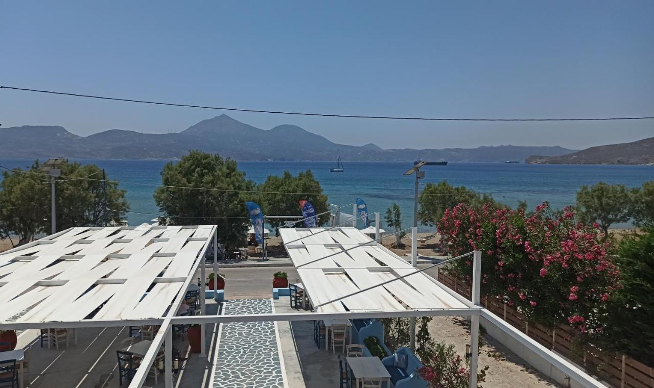 Play On The Sand Αδάμας Εξωτερικό φωτογραφία